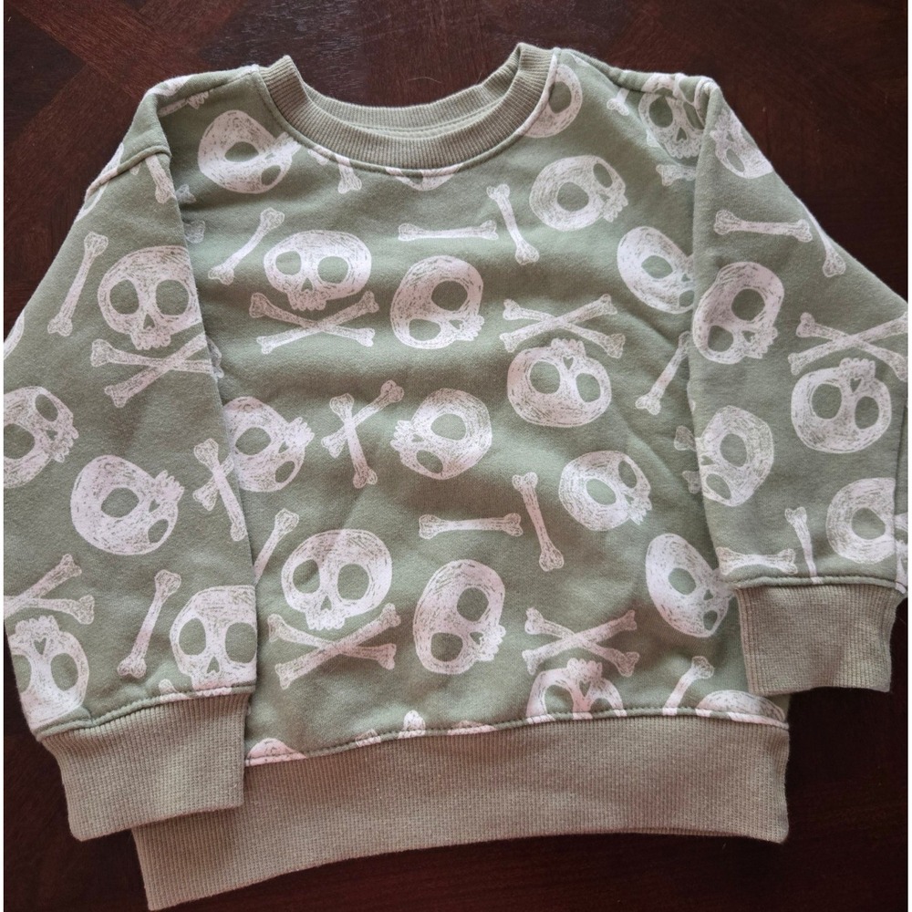 Cat & Jack Toddler 2T Sage Green Skull Crossbones Fleece Pullover Sweatshirt